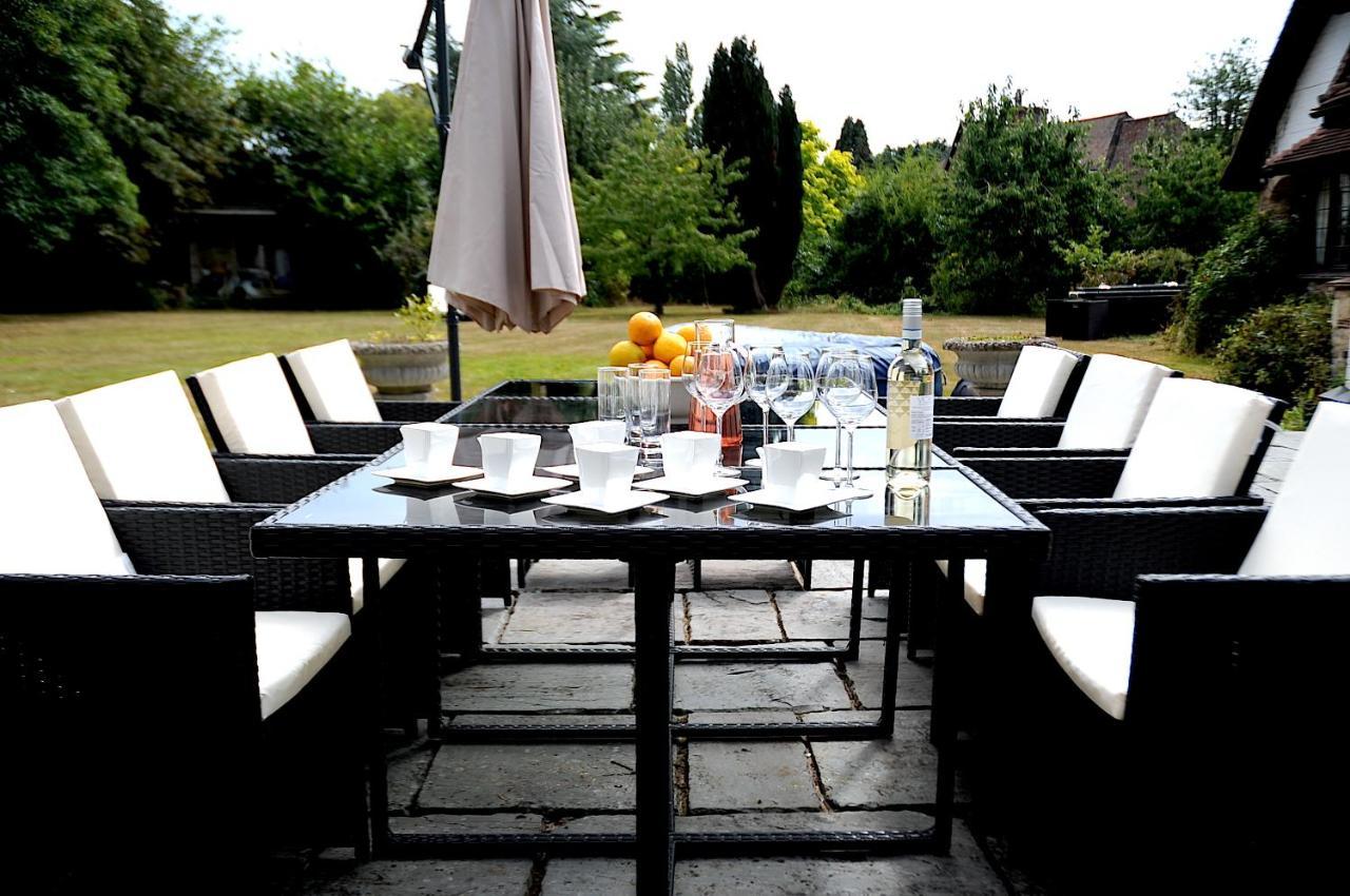 Chichester Retreat With Large Private Mature Garden Exterior photo
