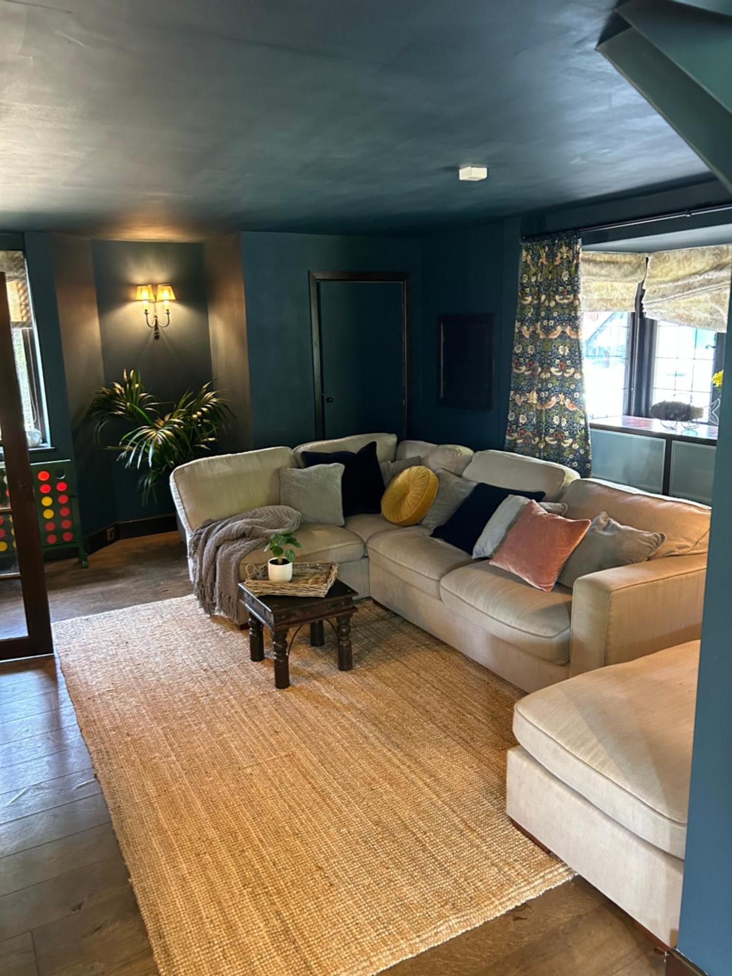 Chichester Retreat With Large Private Mature Garden Exterior photo